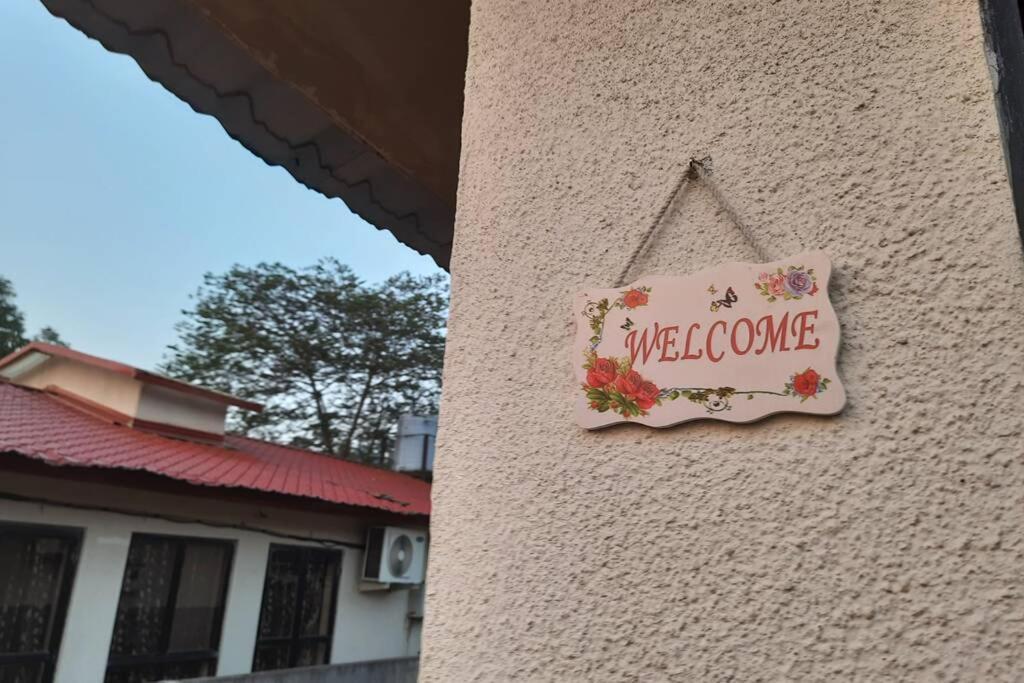 Joy Cottages - Premium Chalets, Vacation Home Rentals Karjat Exterior photo